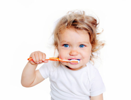 Comment brosser les dents de vos enfants ?
